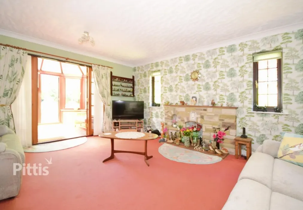  - Ashey Road Ryde PO33 - Wards of Kent