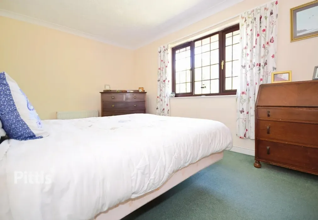 - Ashey Road Ryde PO33 - Wards of Kent