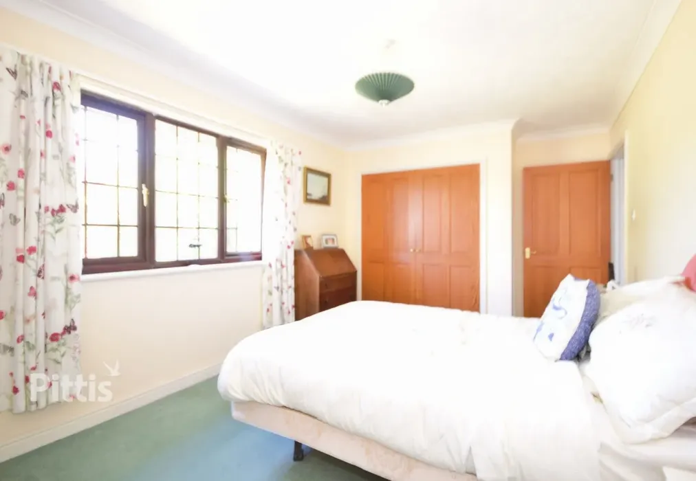  - Ashey Road Ryde PO33 - Wards of Kent