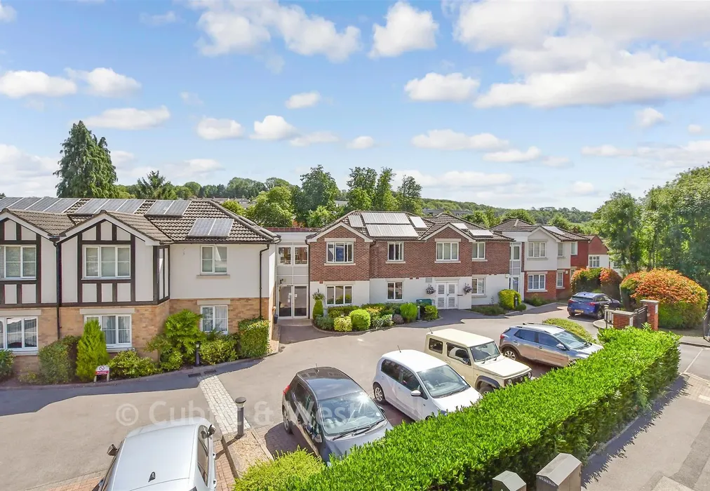External (Web) - Stafford Road, Caterham, Surrey - Wards of Kent