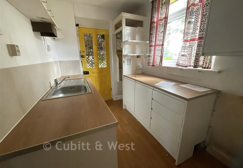 Kitchen 2.0 - Sea Front Estate, Hayling Island, Hampshire - Wards of Kent