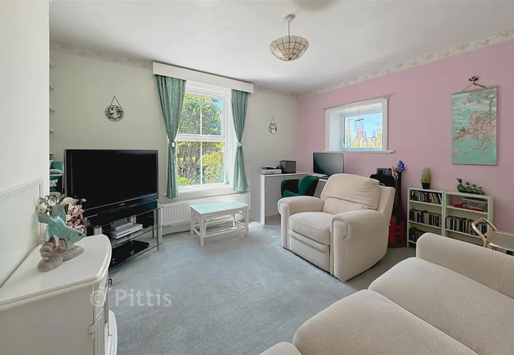 Lounge - Manor Road, Wroxall, Ventnor, Isle of Wight - Wards of Kent