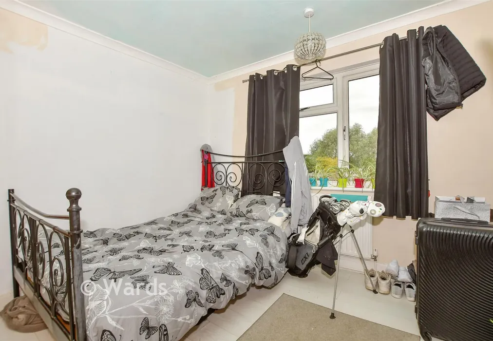 Bedroom 2 - Vale Road, Northfleet, Kent - Wards of Kent