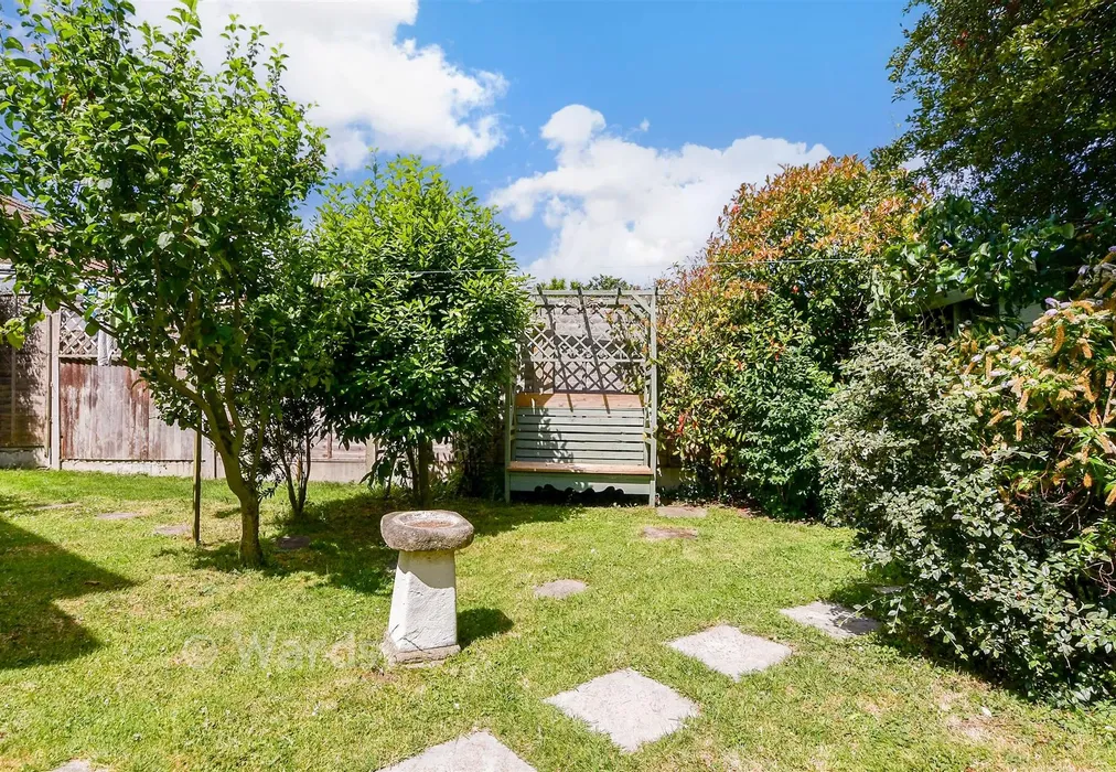 Rear Garden - Holbrook Drive, Ramsgate, Kent - Wards of Kent
