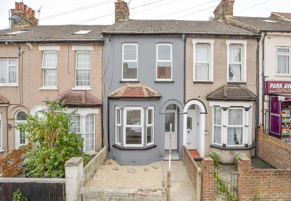 External (Web) - Park Avenue, Northfleet, Gravesend, Kent - Wards of Kent