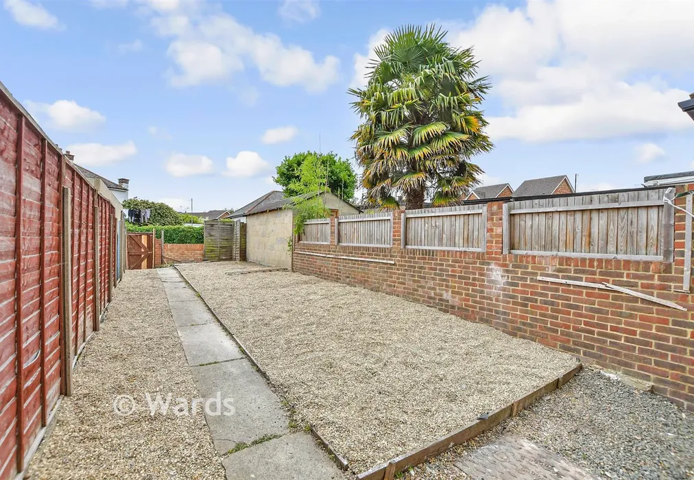 Rear Garden - Park Avenue, Northfleet, Gravesend, Kent - Wards of Kent