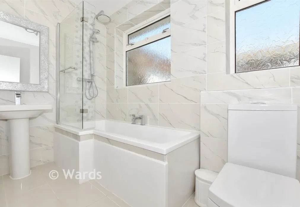 Bathroom - Capel-Le-Ferne, Folkestone, Kent - Wards of Kent