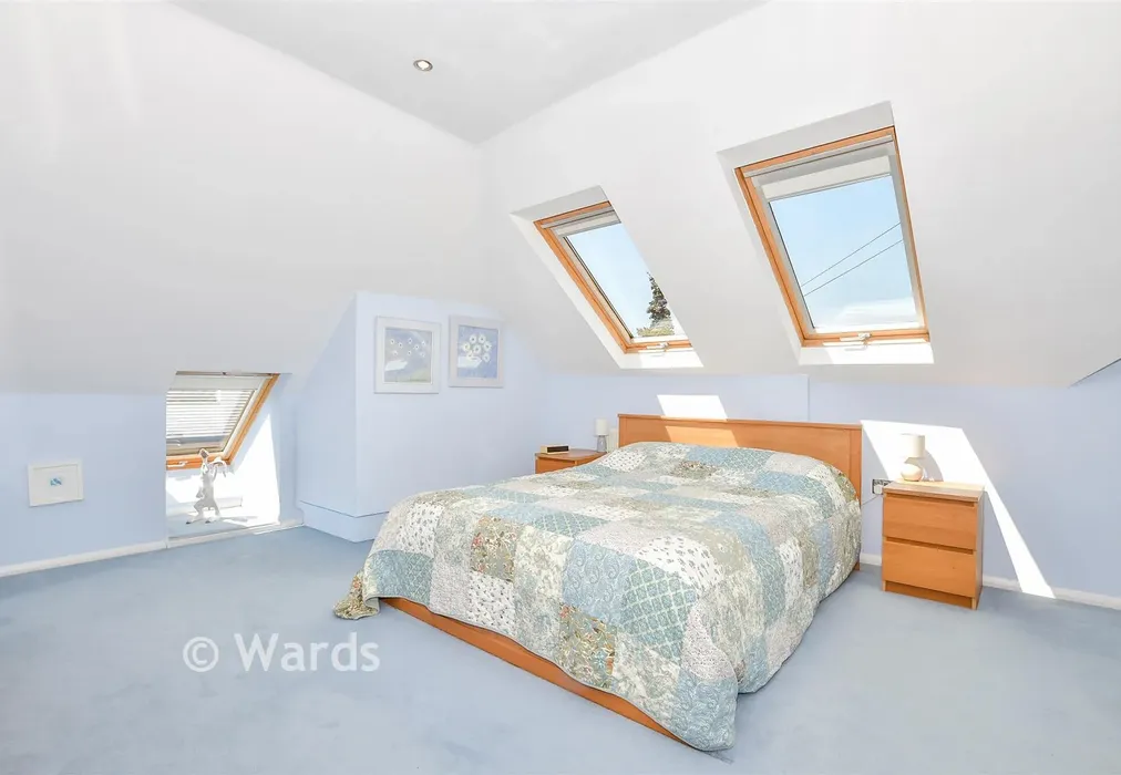 Bedroom 1 - Station Road, Eynsford, Dartford, Kent - Wards of Kent