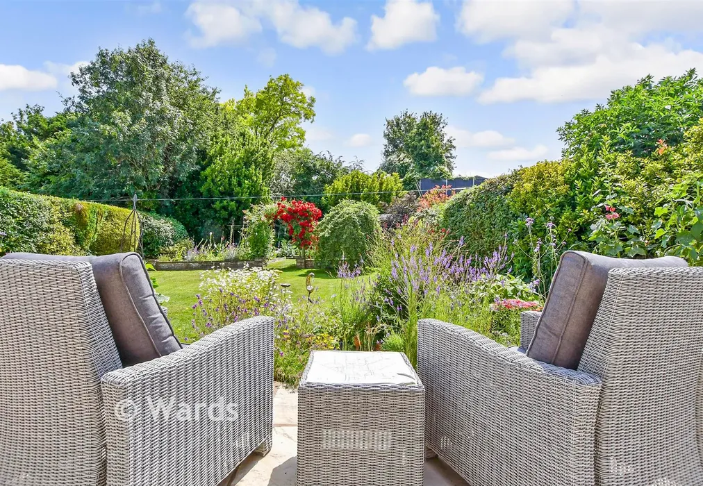 External Lifestyle Photograph - Station Road, Eynsford, Dartford, Kent - Wards of Kent