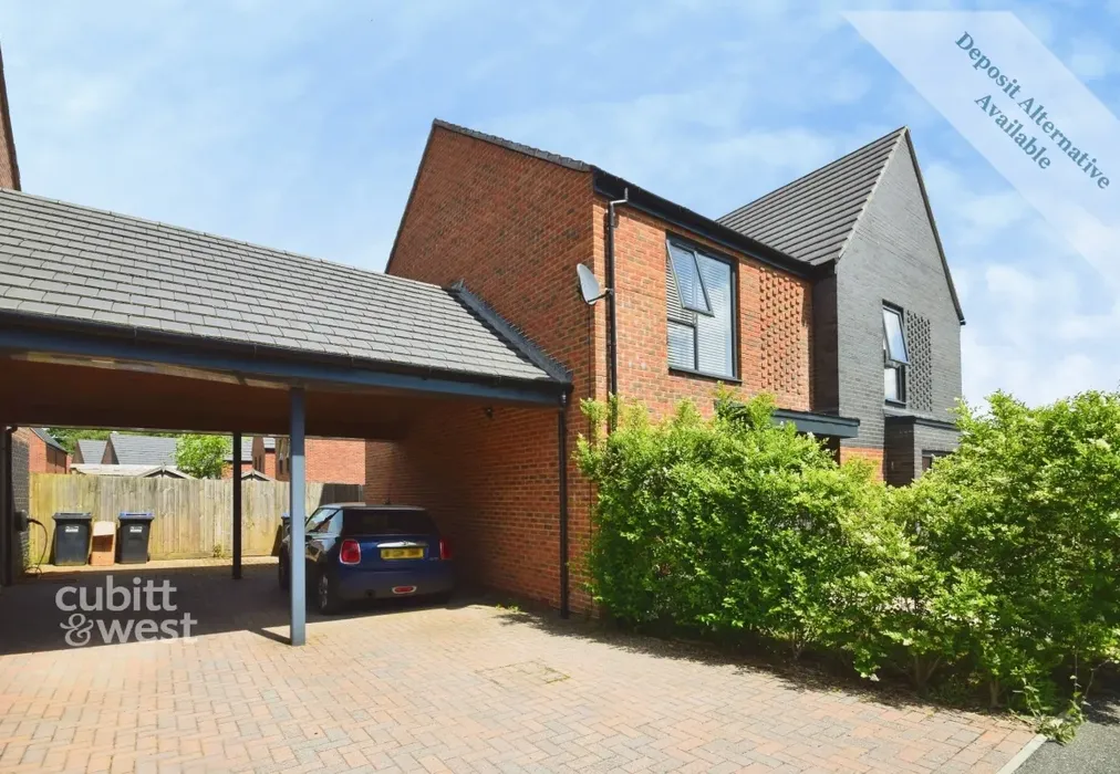 Driveway - Oswald Norris Way, Crawley, RH11 - Wards of Kent