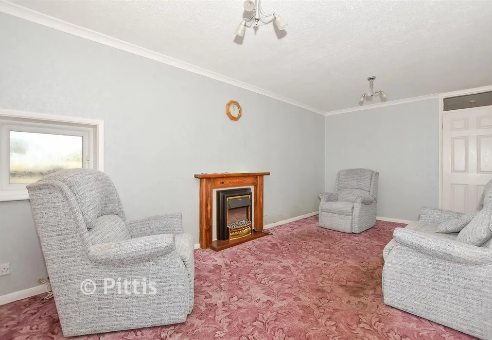 Lounge - Perowne Way, Sandown, Isle of Wight - Wards of Kent