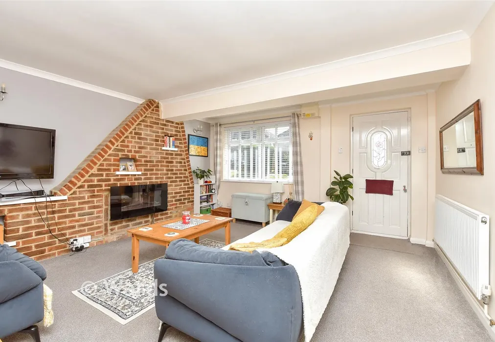 Lounge/Diner - Barton Hill Drive, Minster On Sea, Sheerness, Kent - Wards of Kent