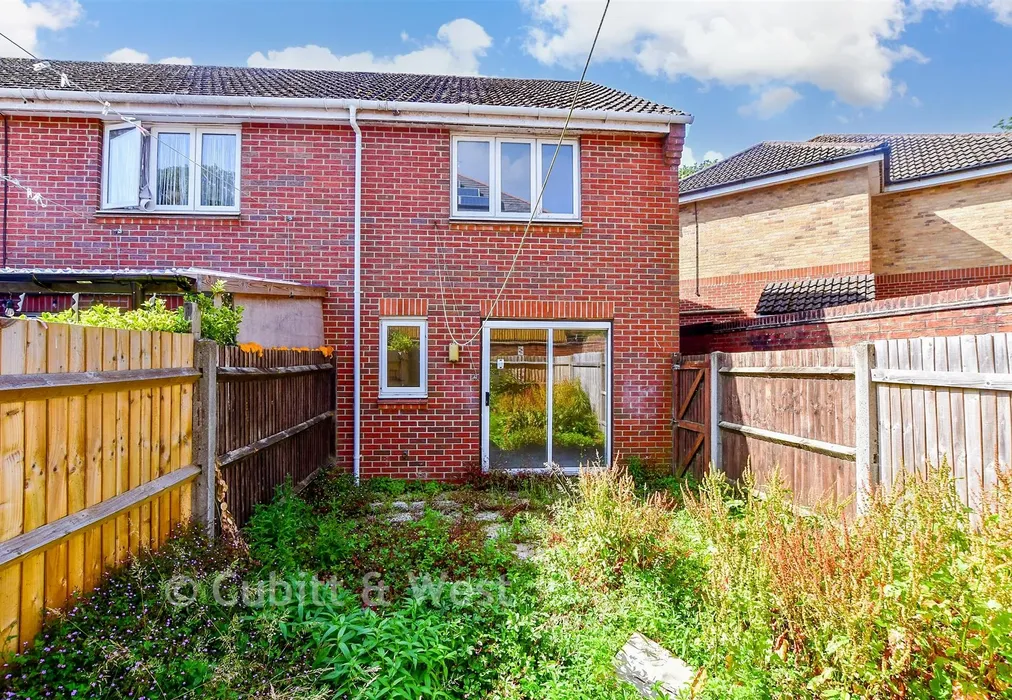 Rear Garden - Grebe Close, Waterlooville, Hampshire - Wards of Kent