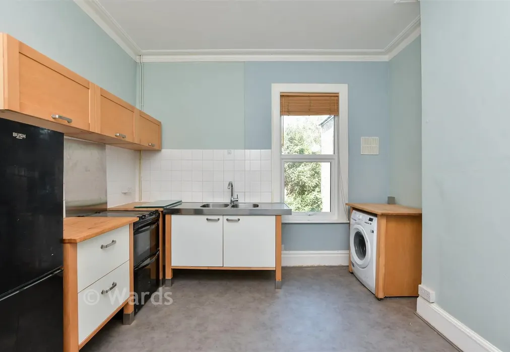Kitchen - Surrey Road, Cliftonville, Margate, Kent - Wards of Kent