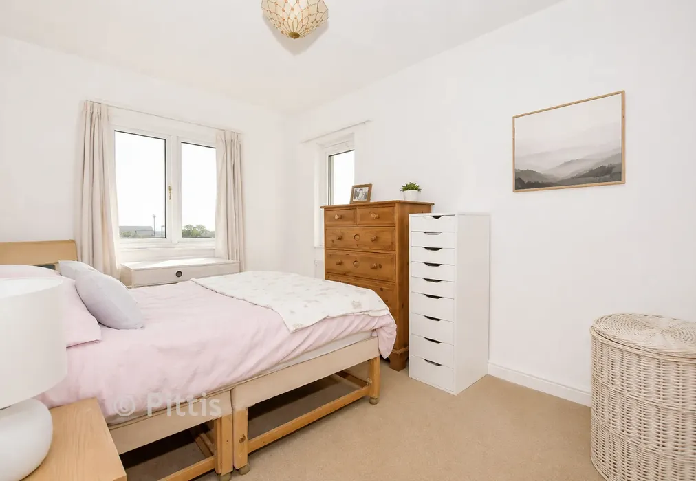 Bedroom 2* - St. Michael's Avenue, Haylands, Ryde, Isle of Wight - Wards of Kent