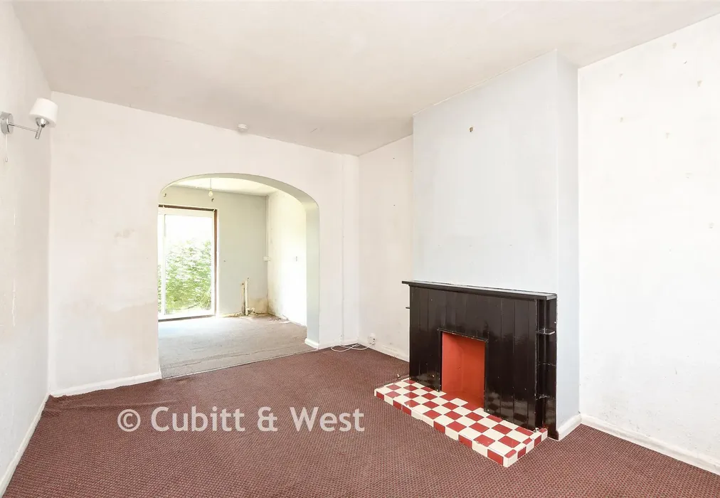 Sitting Area - Francis Road, Caterham, Surrey - Wards of Kent