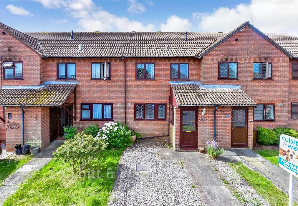External Web 1 - Dinsdale Gardens, Rustington, West Sussex - Wards of Kent