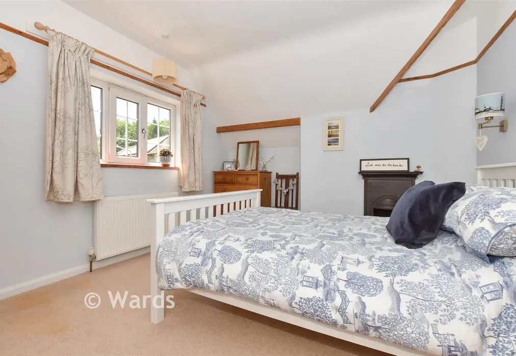 Bedroom 2 - Tanners Hill Gardens, Hythe, Kent - Wards of Kent