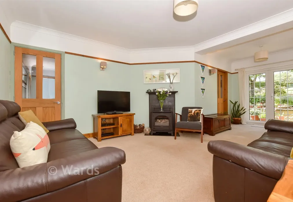 Lounge - Tanners Hill Gardens, Hythe, Kent - Wards of Kent