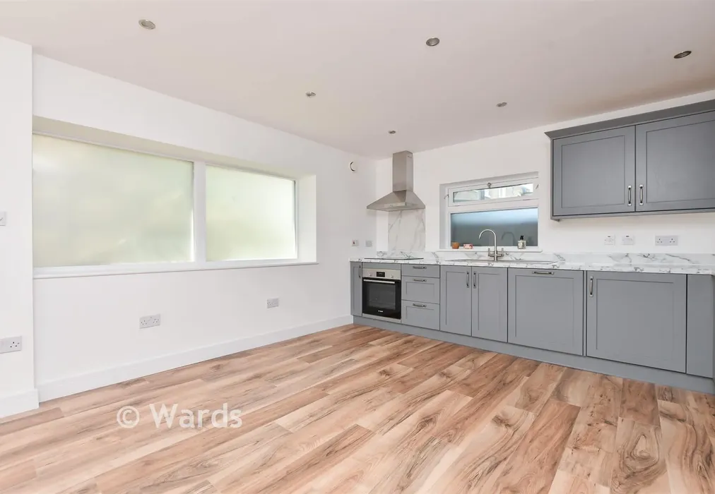 Kitchen - Grotto Road, Margate, Kent - Wards of Kent