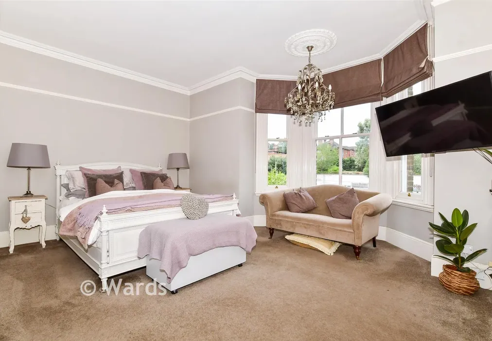 Bedroom 1 - Buckland Road, Maidstone, Kent - Wards of Kent