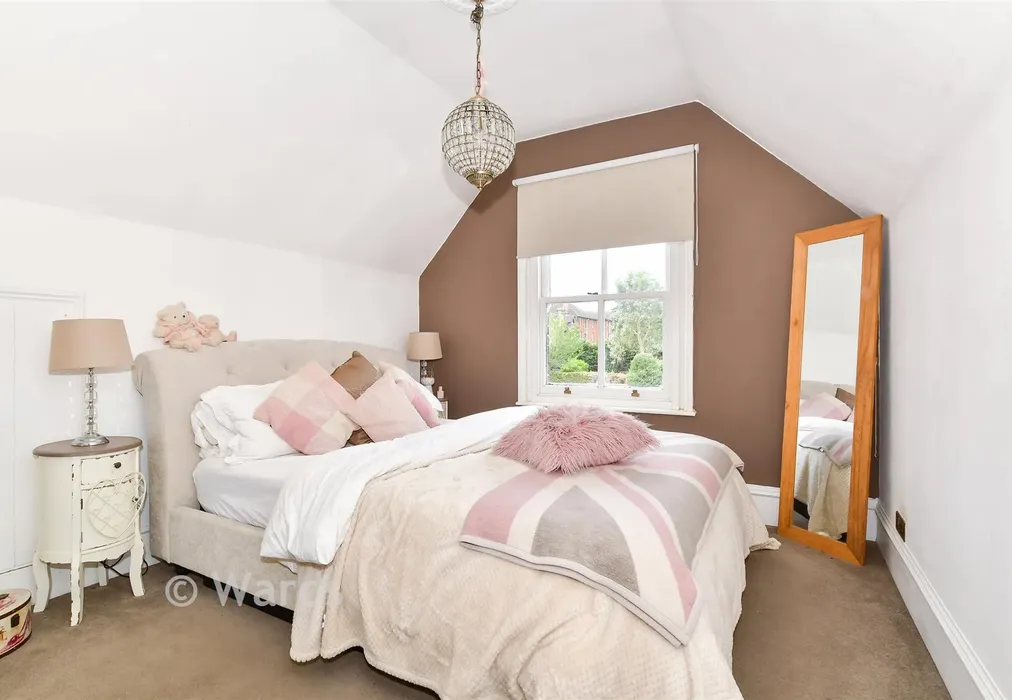 Bedroom 5 - Buckland Road, Maidstone, Kent - Wards of Kent