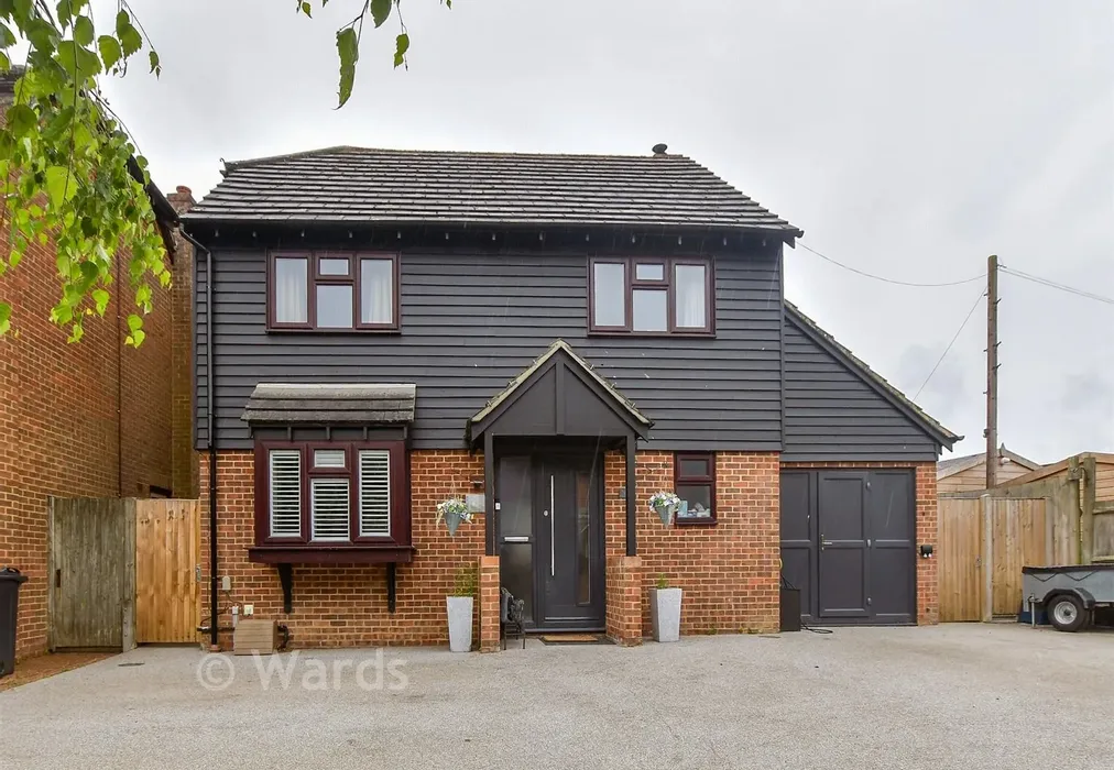 External (Web) - Riverside Close, Kingsnorth, Ashford, Kent - Wards of Kent