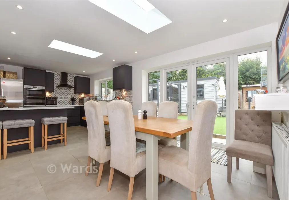 Kitchen/Diner - Riverside Close, Kingsnorth, Ashford, Kent - Wards of Kent