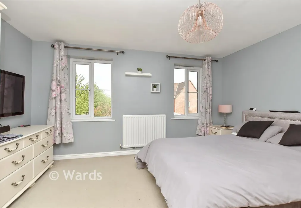 Bedroom 2 - Standen Grove, Sittingbourne, Kent - Wards of Kent