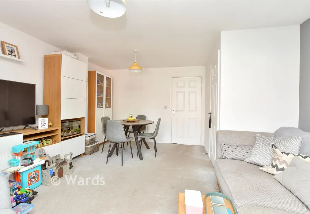 Lounge/Diner - Standen Grove, Sittingbourne, Kent - Wards of Kent