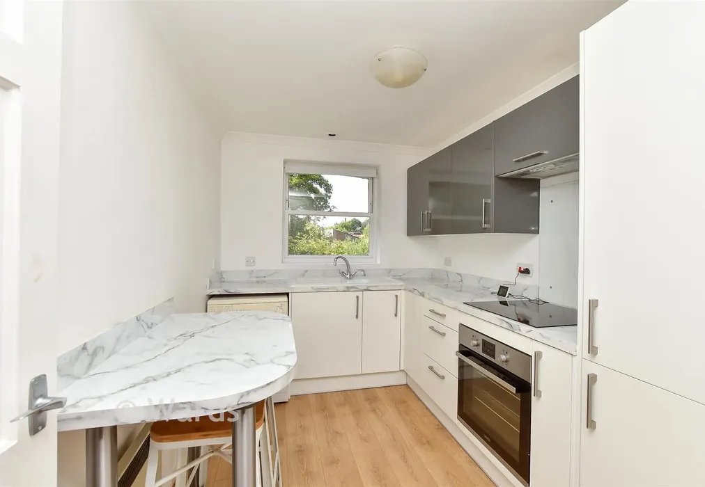 Kitchen - Cyprus Road, Faversham, Kent - Wards of Kent