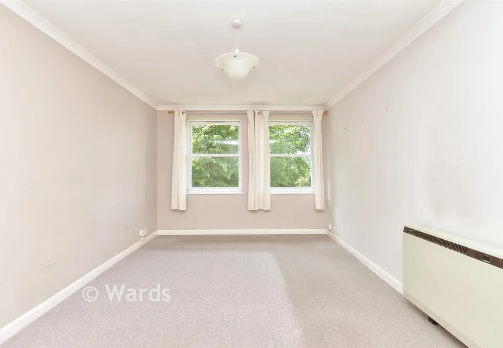 Bedroom - Cyprus Road, Faversham, Kent - Wards of Kent