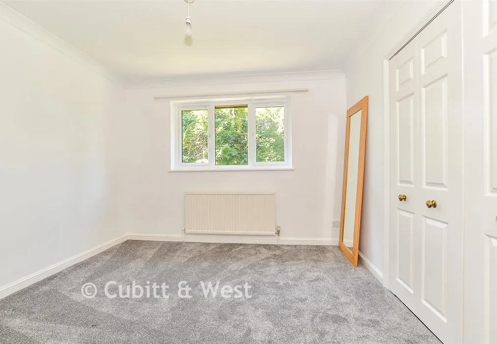Bedroom 2 - Station Close, Rotherfield, East Sussex - Wards of Kent