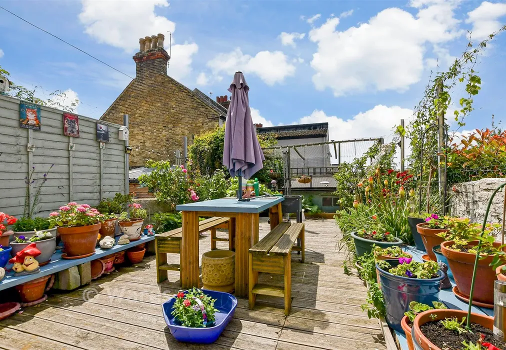 Rear Garden - Dane Park Road, Ramsgate, Kent - Wards of Kent