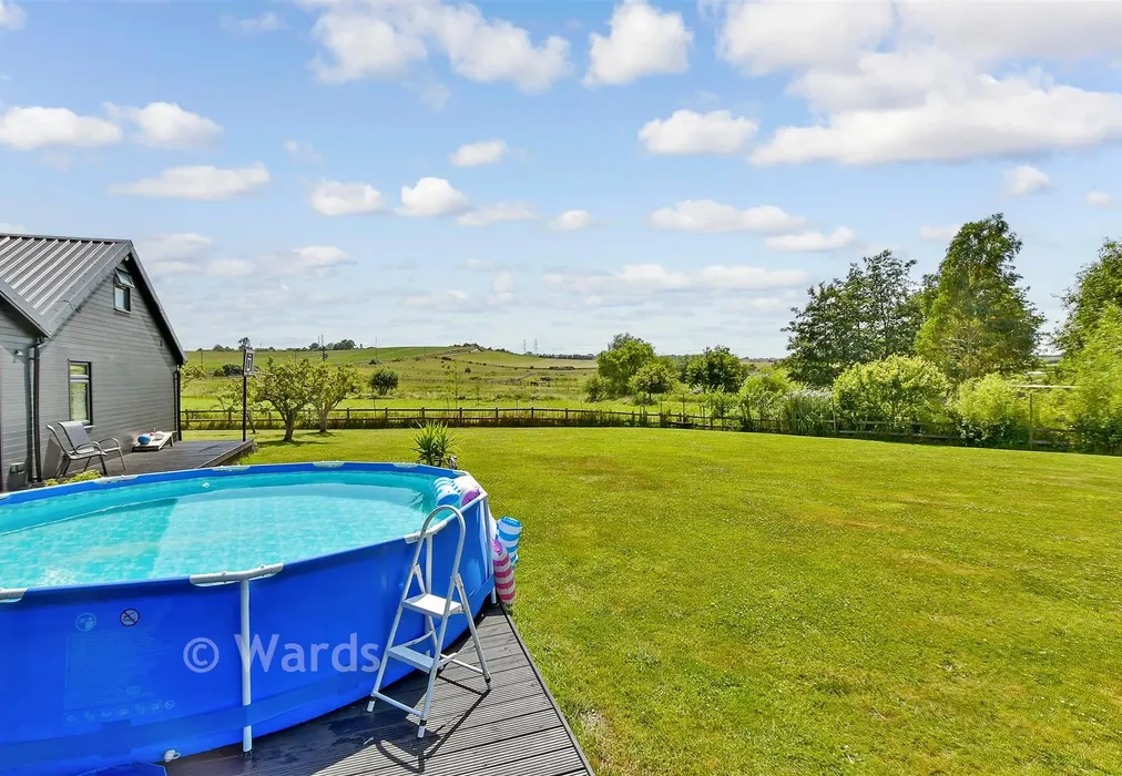 Rear Garden - Cooling Road, High Halstow, Rochester, Kent - Wards of Kent