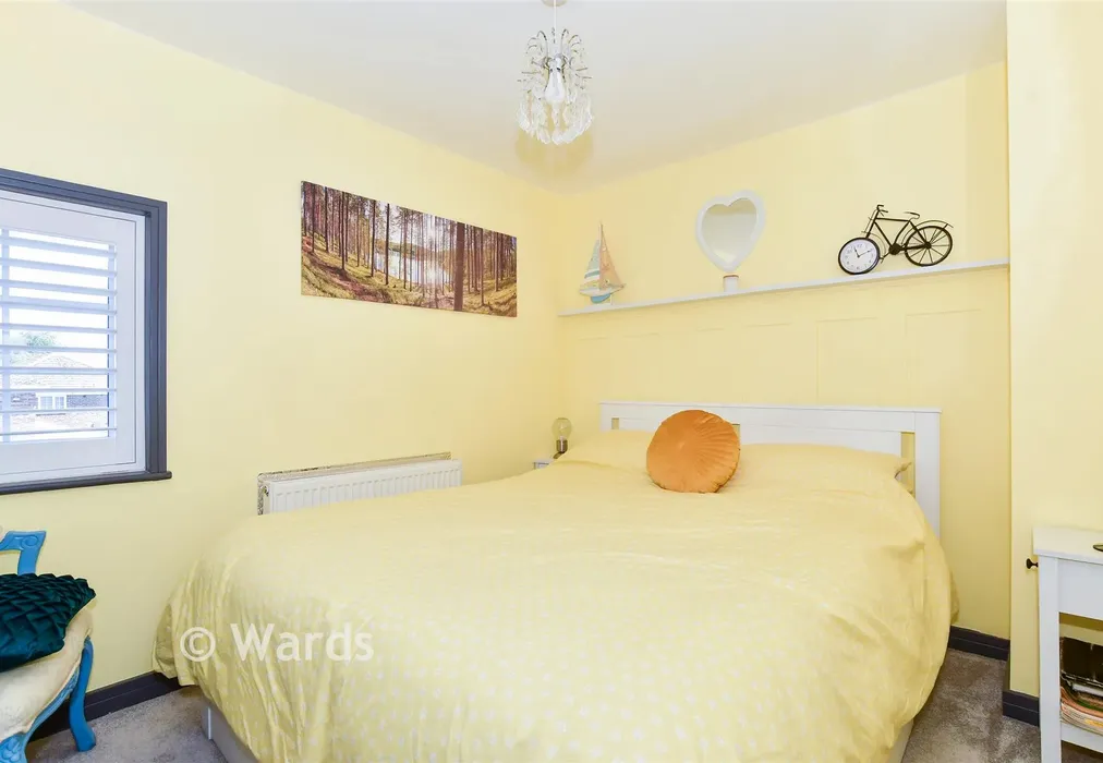Bedroom 2 - Heath Road, Coxheath, Kent - Wards of Kent