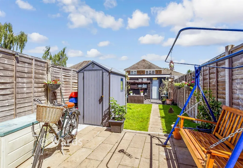Rear Garden - Heath Road, Coxheath, Kent - Wards of Kent