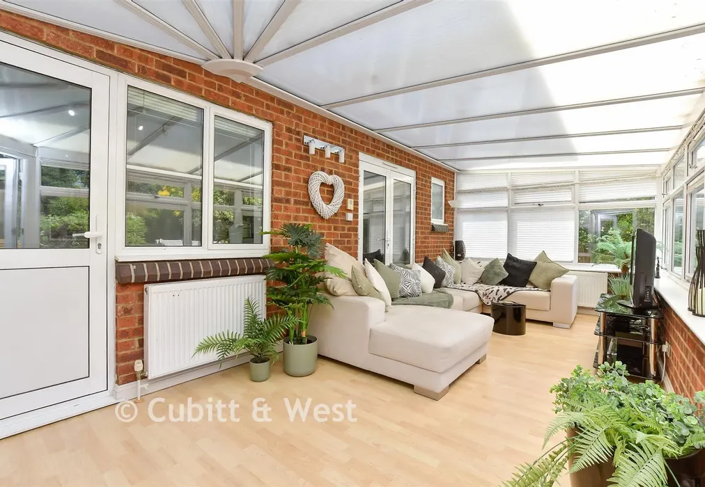 Conservatory - Orchard Way, Shirley, Surrey - Wards of Kent