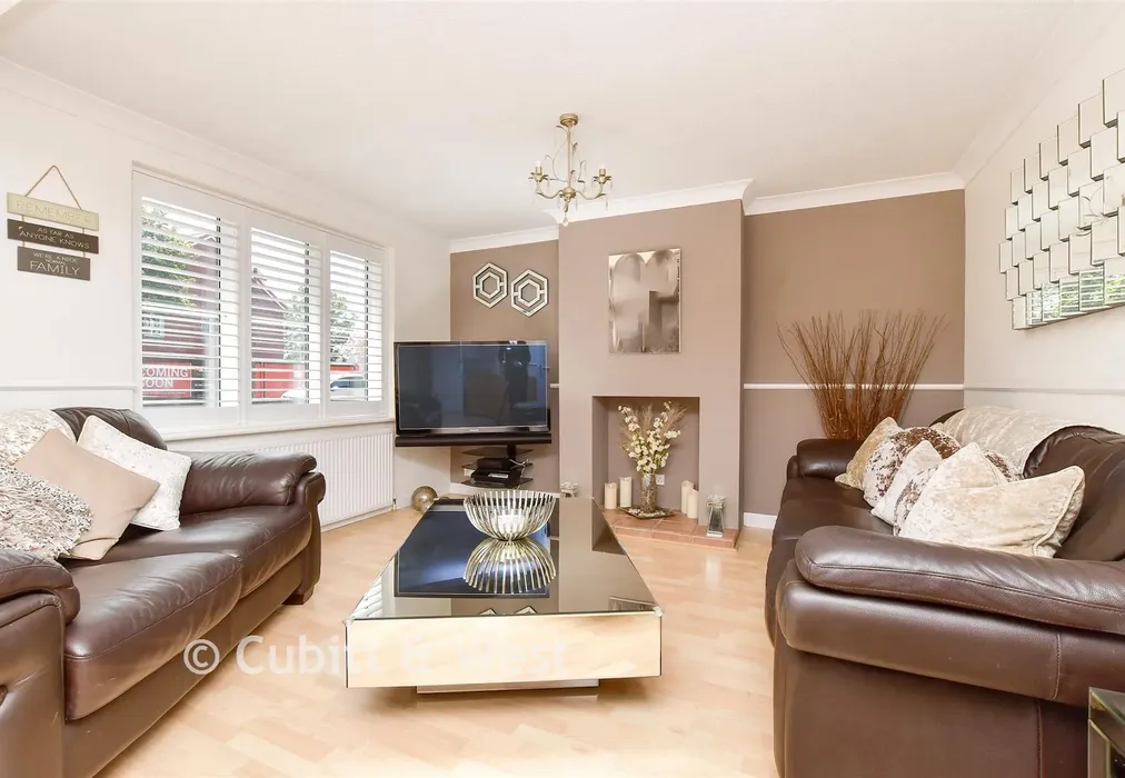 Lounge - Orchard Way, Shirley, Surrey - Wards of Kent