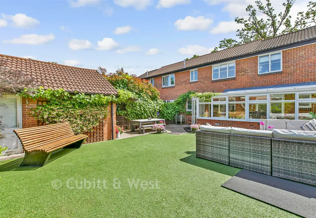 Rear Garden - Orchard Way, Shirley, Surrey - Wards of Kent