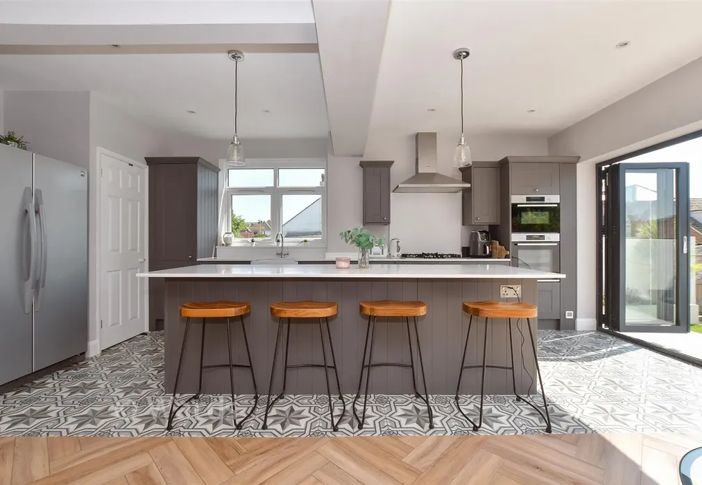 Kitchen/ Breakfast Area - Sandown Road, Deal, Kent - Wards of Kent