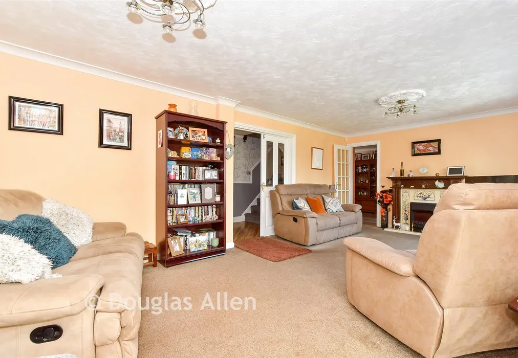 Lounge - Alma Close, Wickford, Essex - Wards of Kent