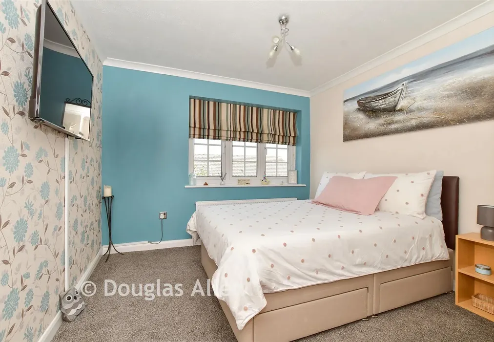 Bedroom 2 - Alma Close, Wickford, Essex - Wards of Kent