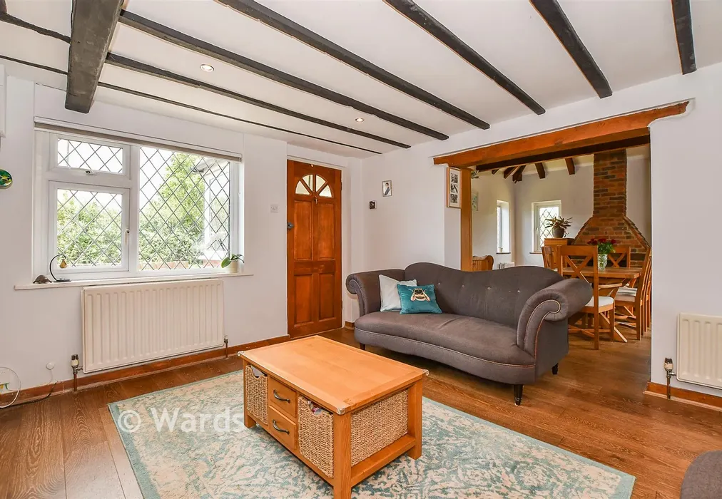Lounge - Maidstone Road, Tonbridge, Kent - Wards of Kent