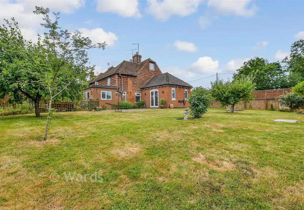 Rear Elevation - Maidstone Road, Tonbridge, Kent - Wards of Kent