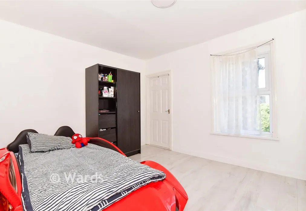 Bedroom 2 - Peel Street, Maidstone, Kent - Wards of Kent