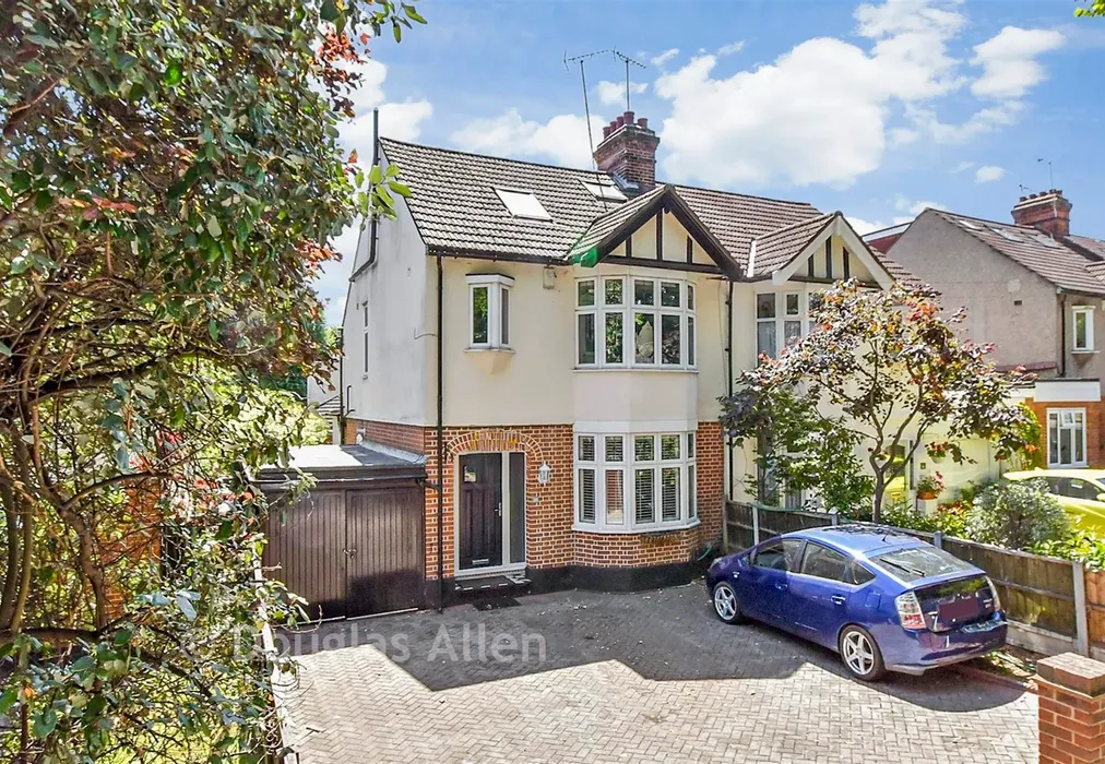 External Web - Main Road, Gidea Park, Essex - Wards of Kent