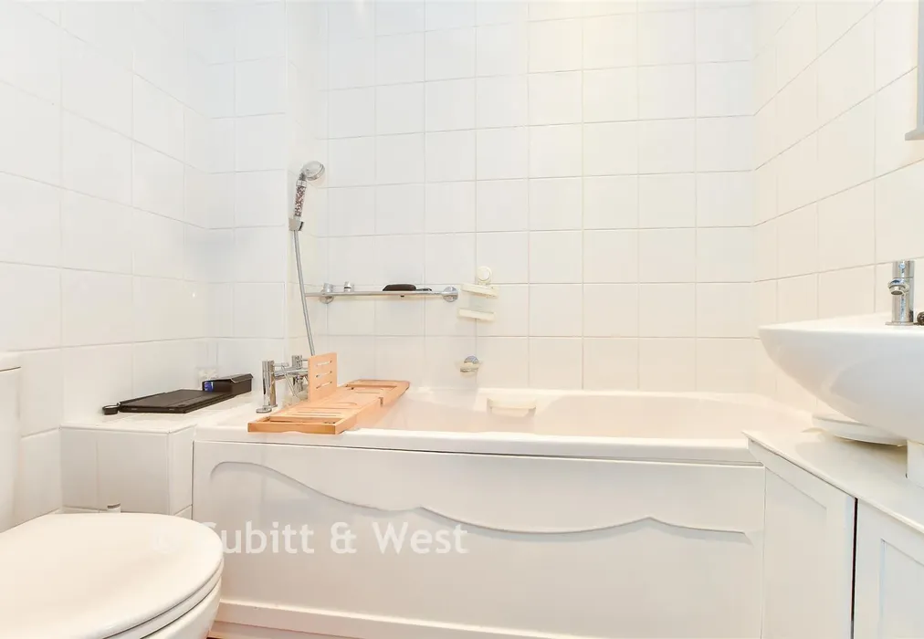 Bathroom - Millais Close, Crawley, West Sussex - Wards of Kent