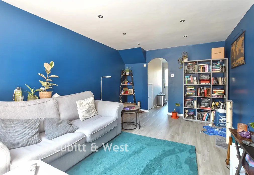 Lounge - Millais Close, Crawley, West Sussex - Wards of Kent