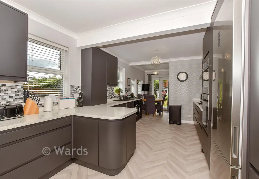 Kitchen - Western Avenue, Ashford, Kent - Wards of Kent